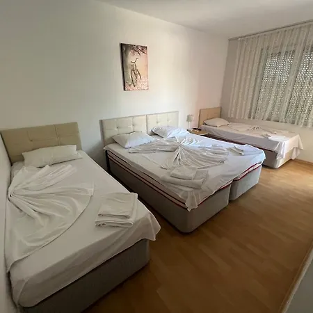 Πανσιόν Guest Hause Eren *